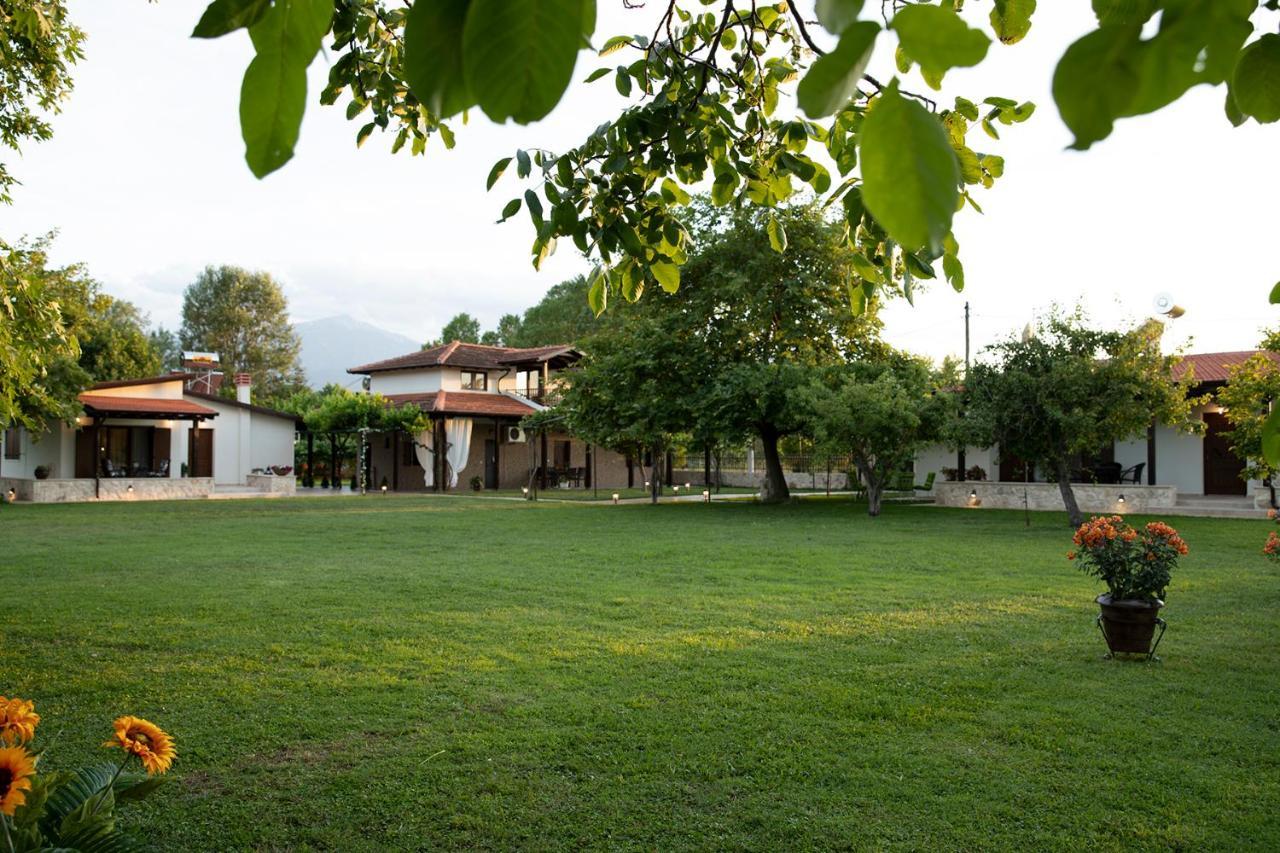 Villa La Varik 3 Litochoro Exteriör bild